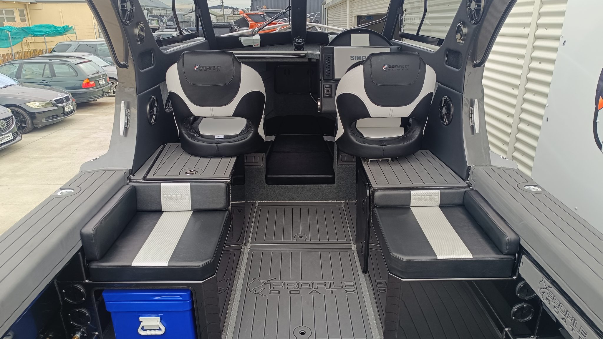 Profile Boats 735H Platinum F250