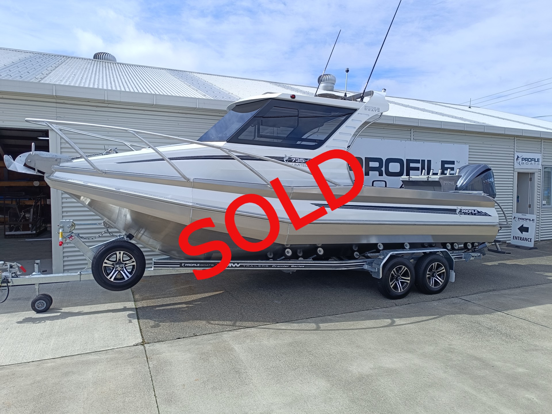 Profile Boats 735H Limited Yamaha F250XSB