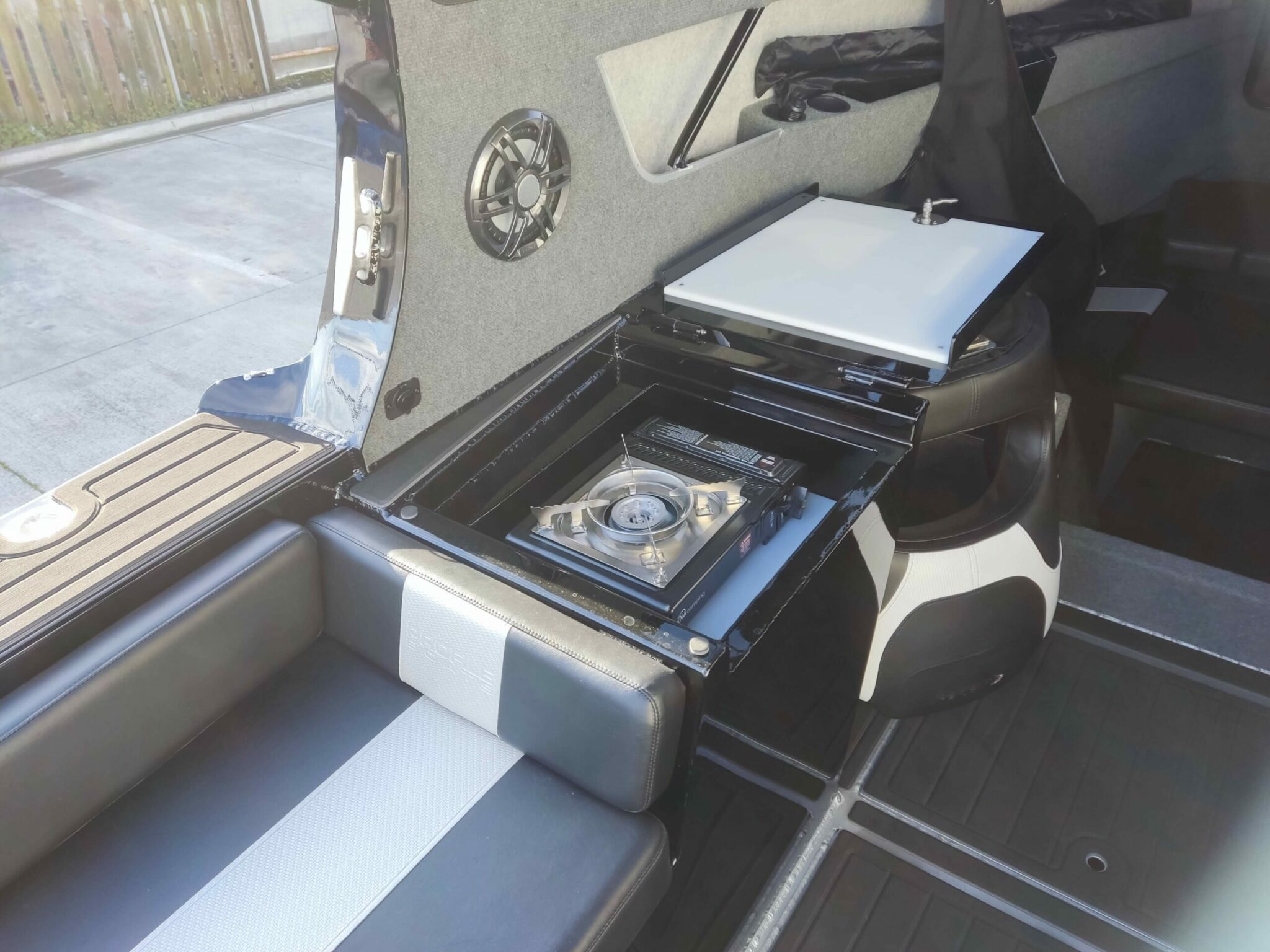 Profile Boats 735H Platinum “Black Edition” Mercury Verado V8 (2023)