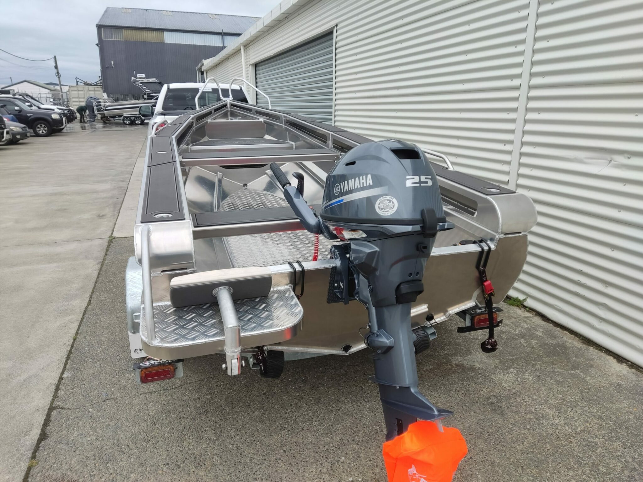 Profile Boats 1410D Dive Yamaha F25