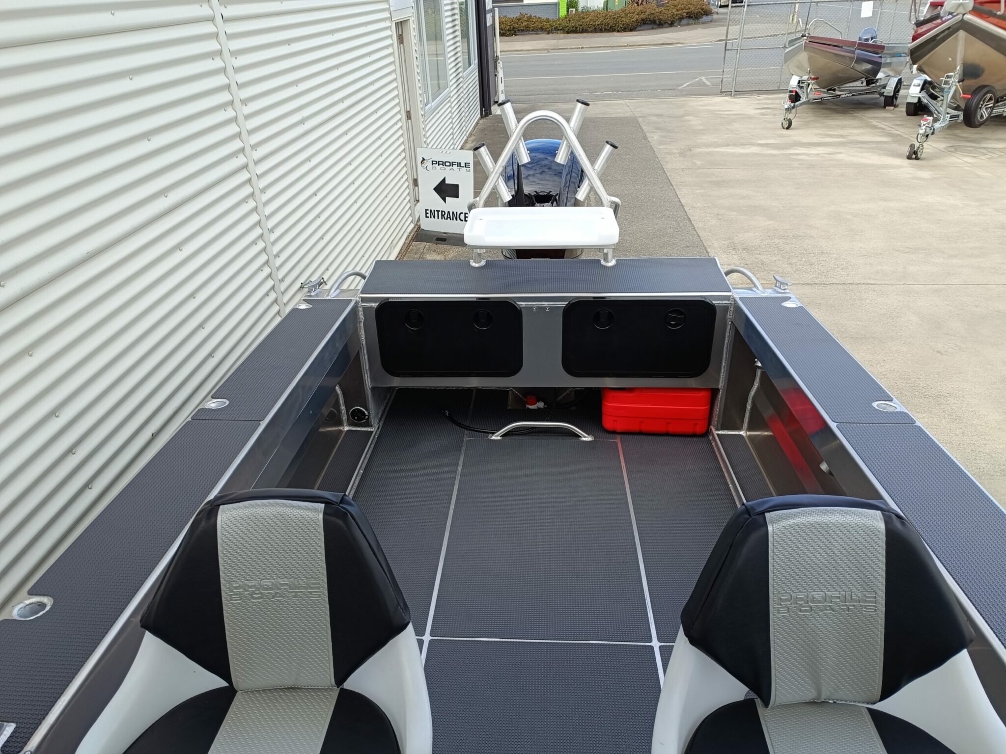 Profile Boats 545C New Mercury 90CT