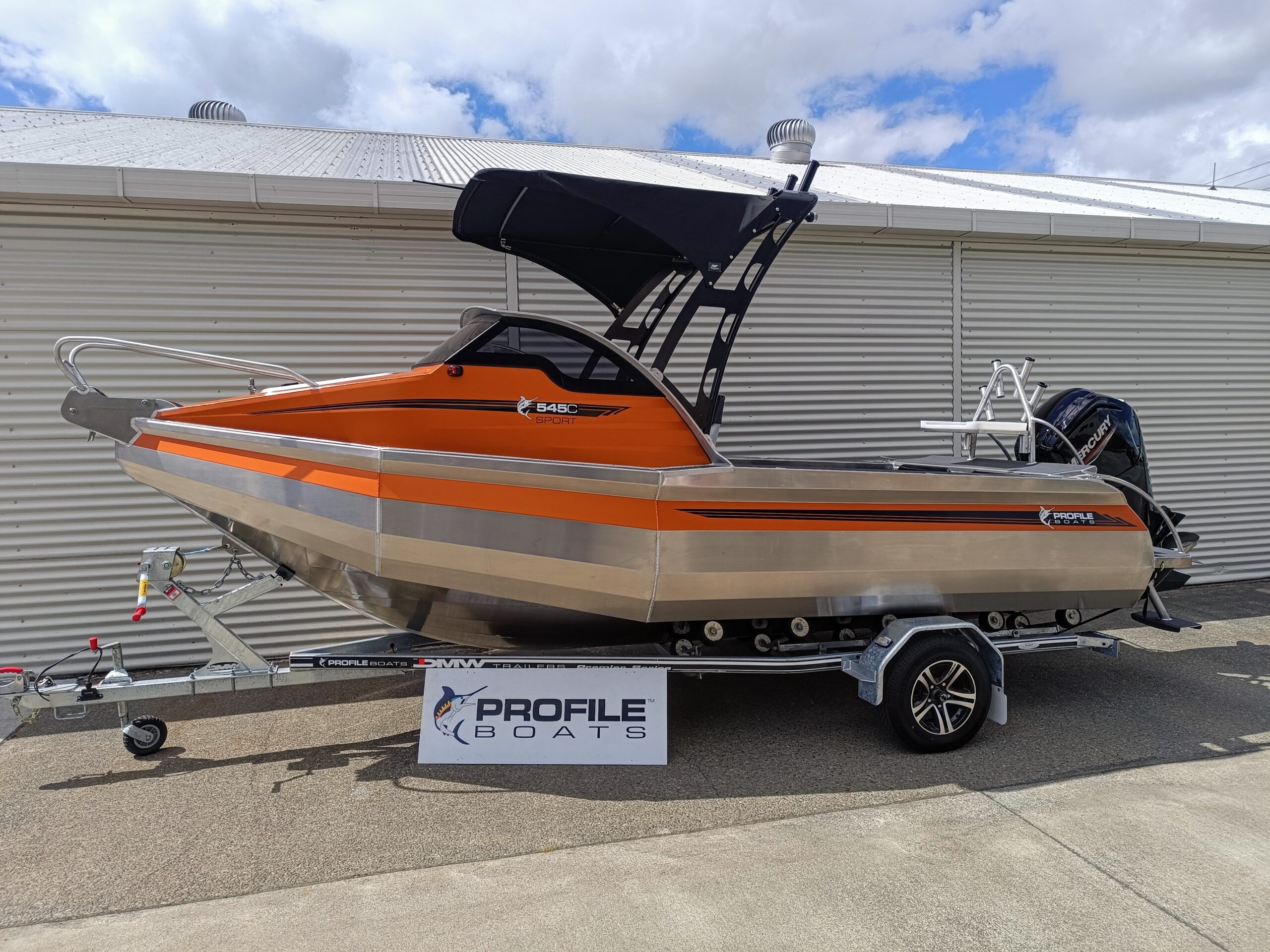 Profile Boats 545C New Mercury 90CT