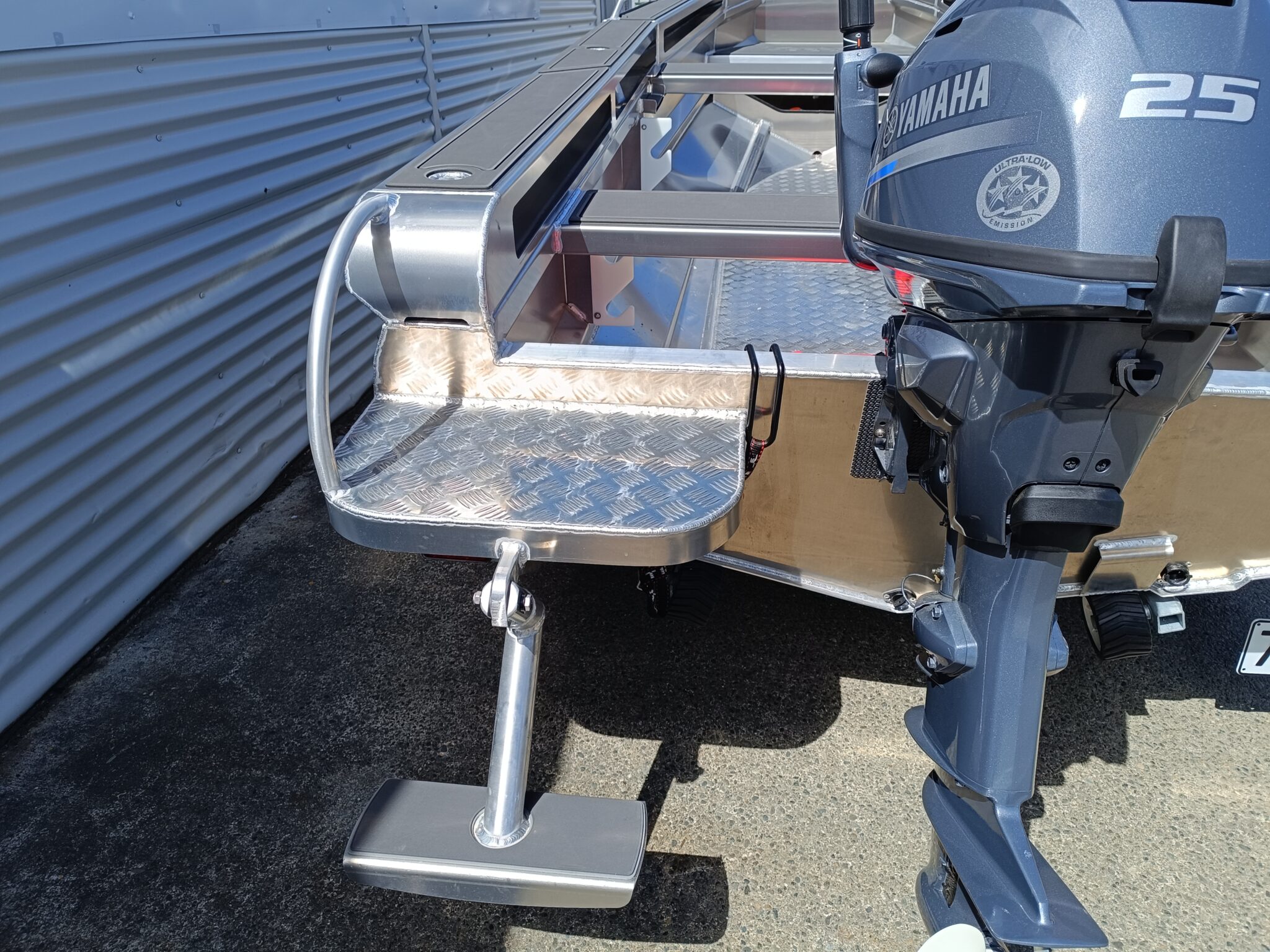 Profile Boats 1410D Dive Yamaha F25LMHC