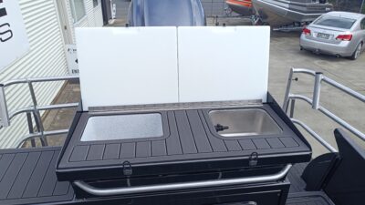 Profile Boats 835HW