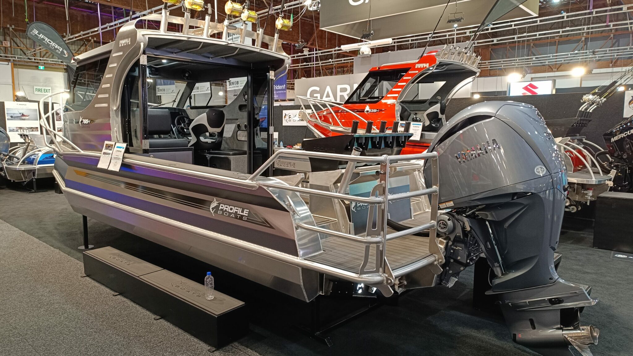 Profile Boats 785H Limited Yamaha F300