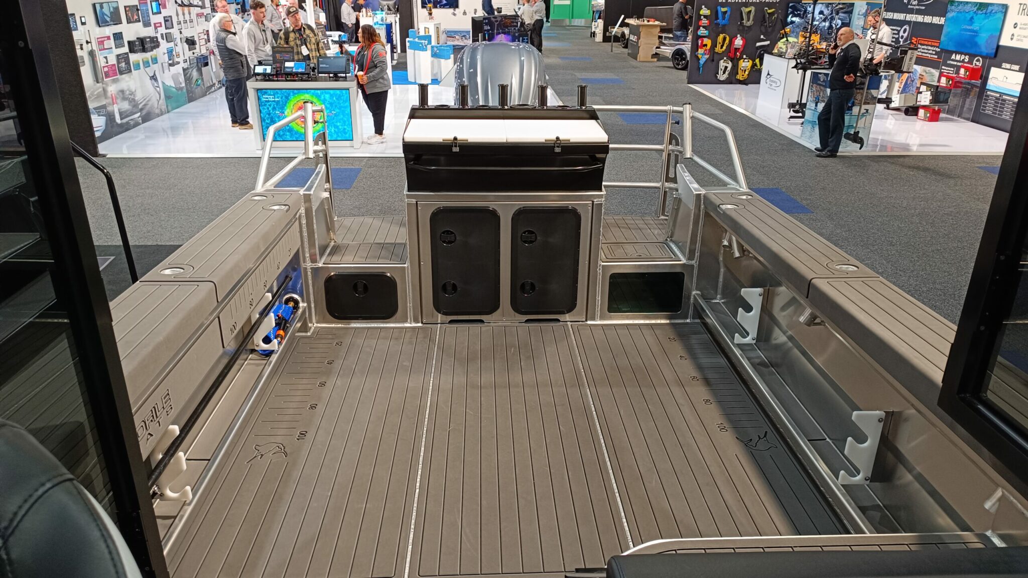 Profile Boats 785H Limited Yamaha F300