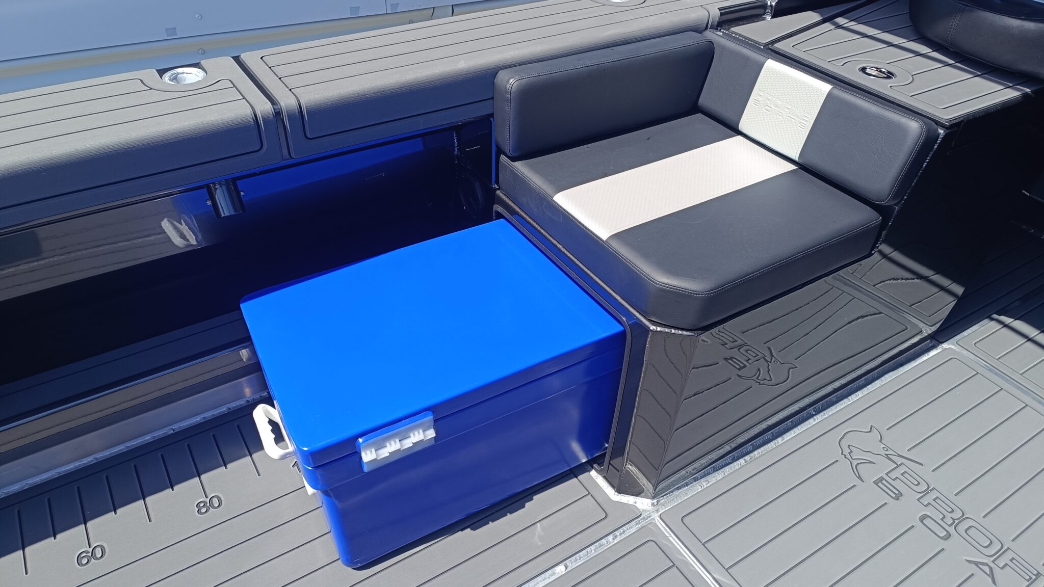 Profile Boats 635H Platinum Yamaha F200XSA
