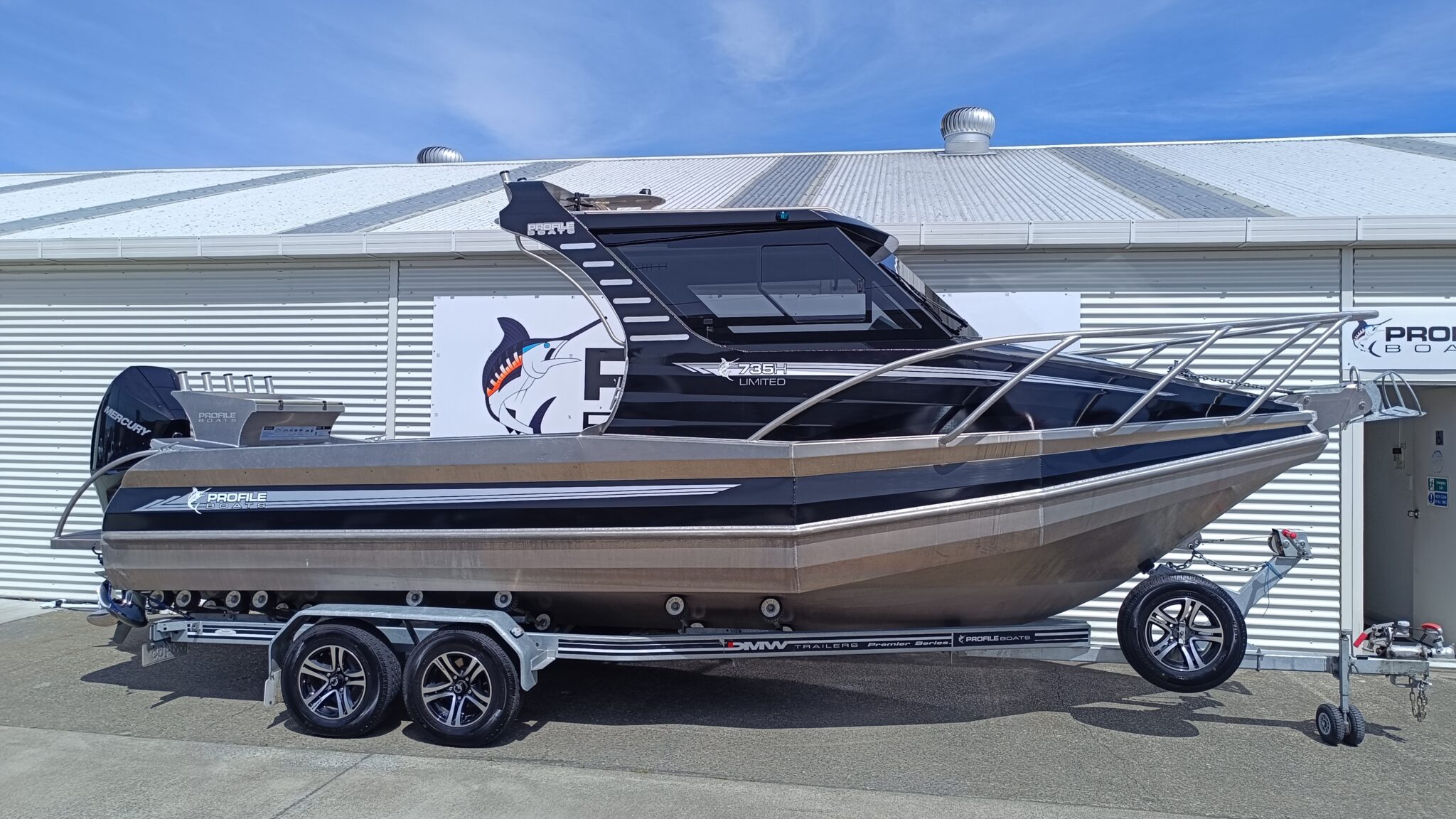 Profile Boats 735H Limited (2022) Mercury 250 V8