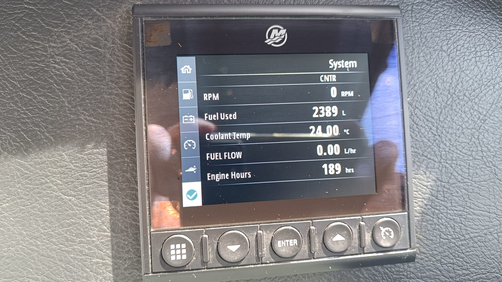 Profile Boats 735H Limited (2022) Mercury 250 V8