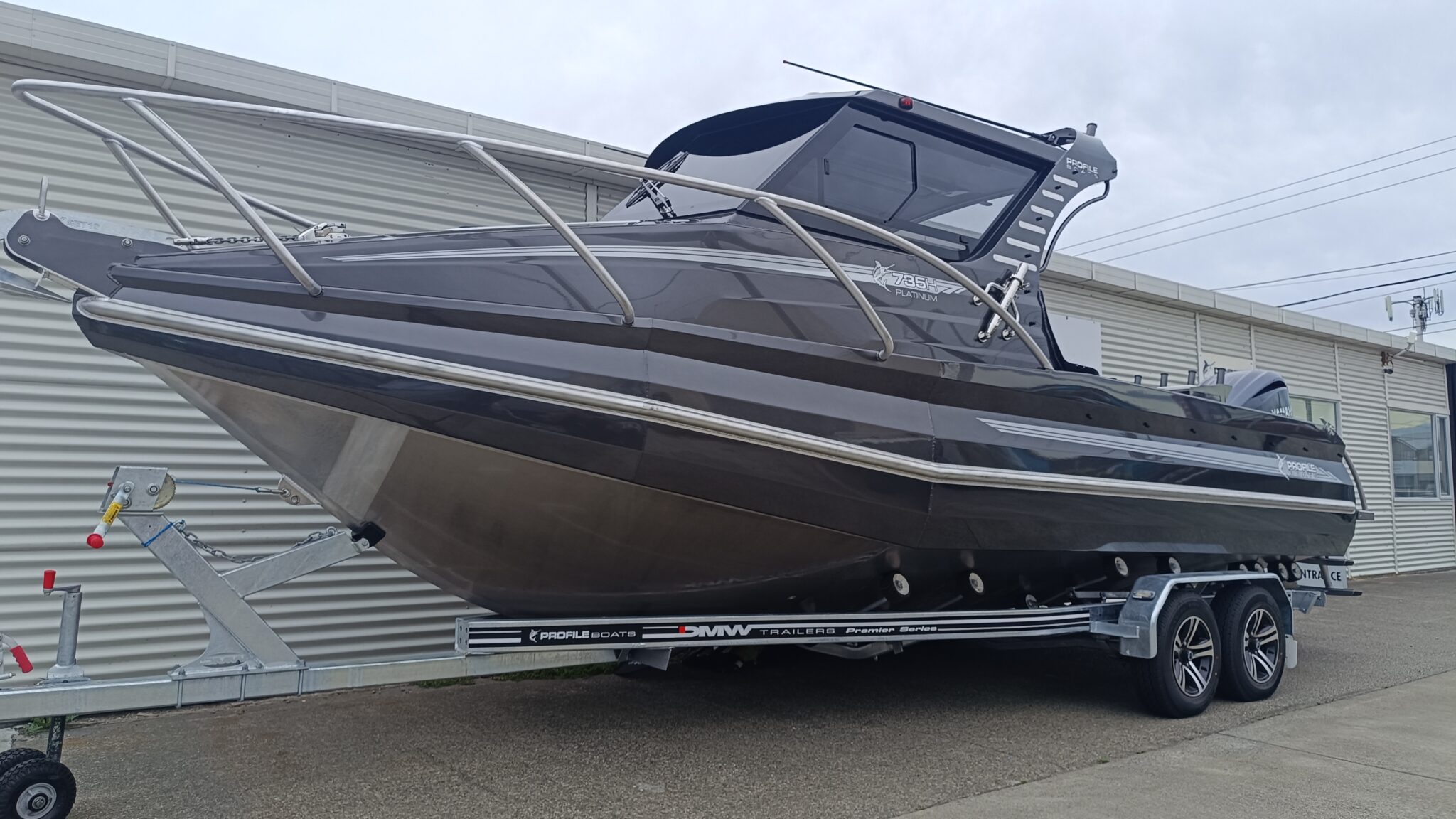 Profile Boats 735H Platinum Yamaha F250XSB