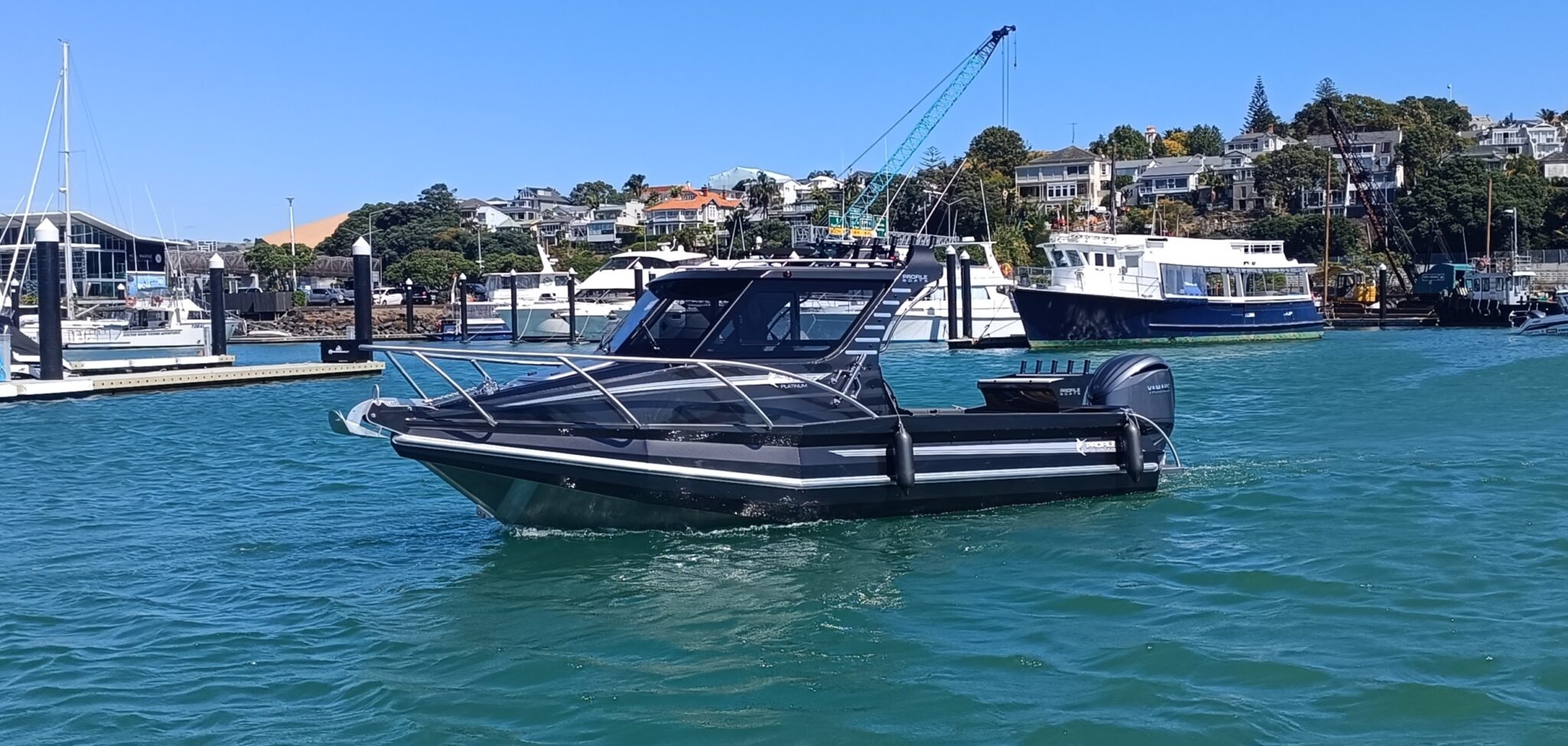 Profile Boats 735H Platinum Yamaha F250XSB