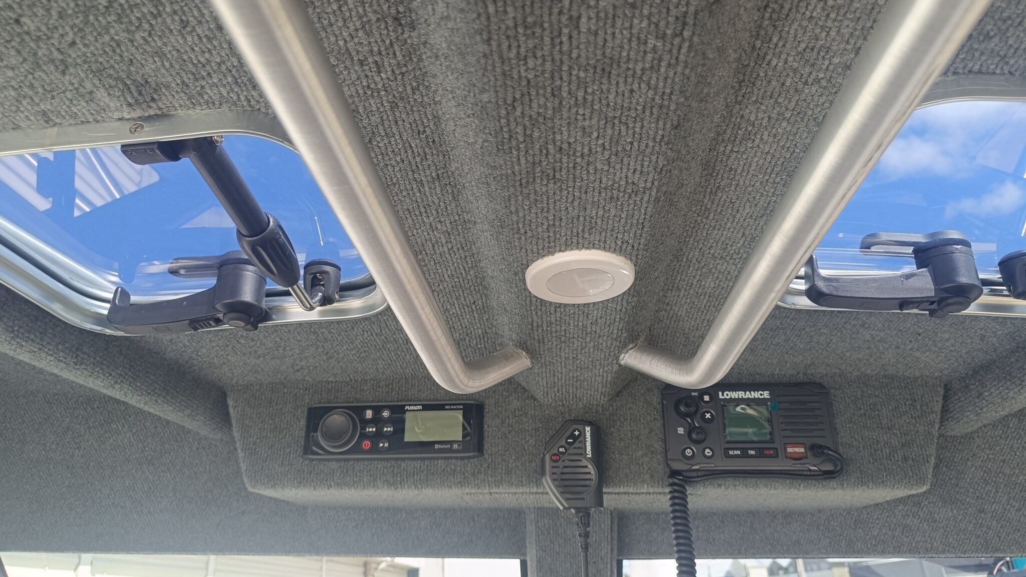Profile Boats 635H Limited Mercury 225DTS