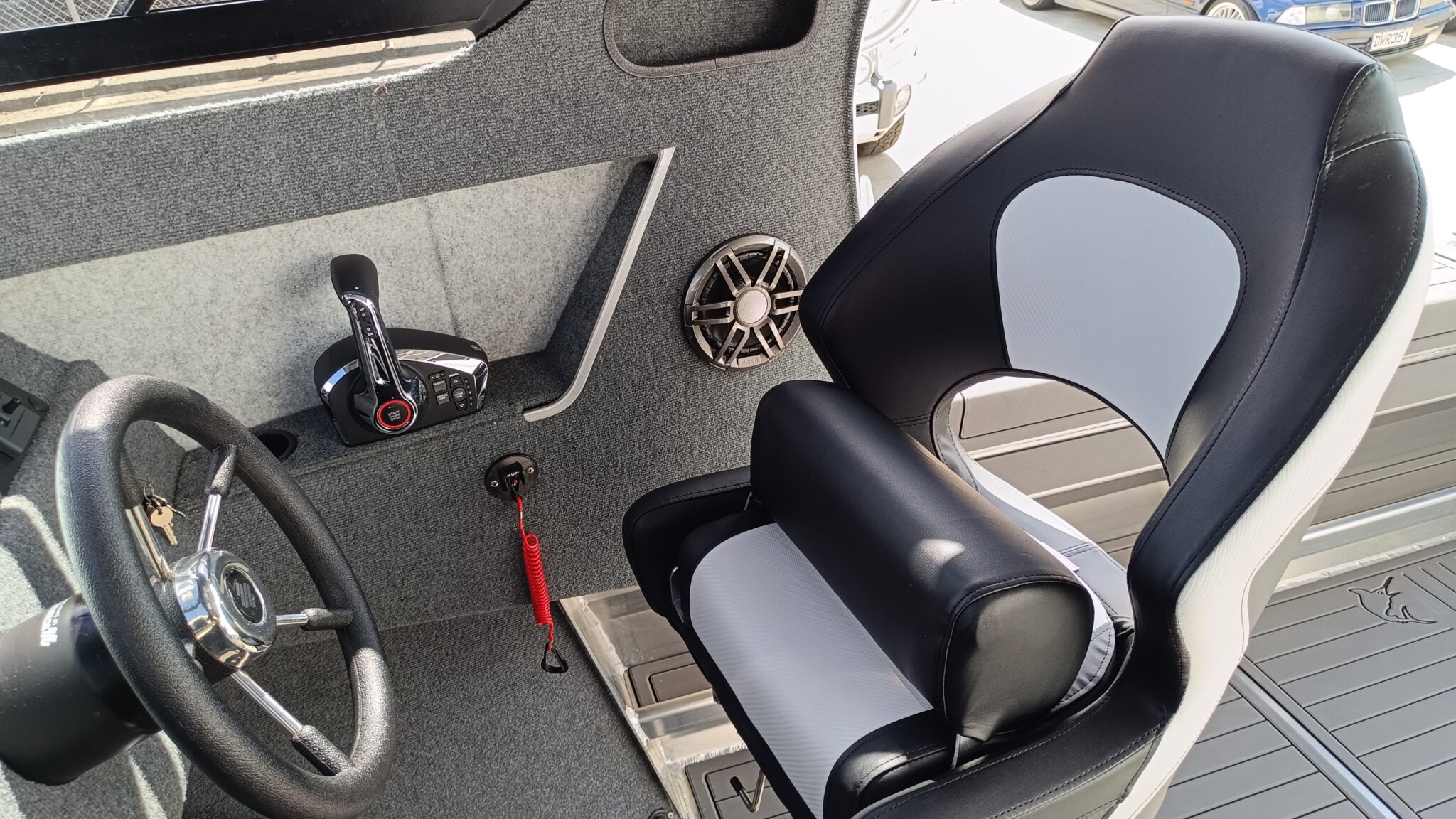 Profile Boats 635H Limited Mercury 225DTS