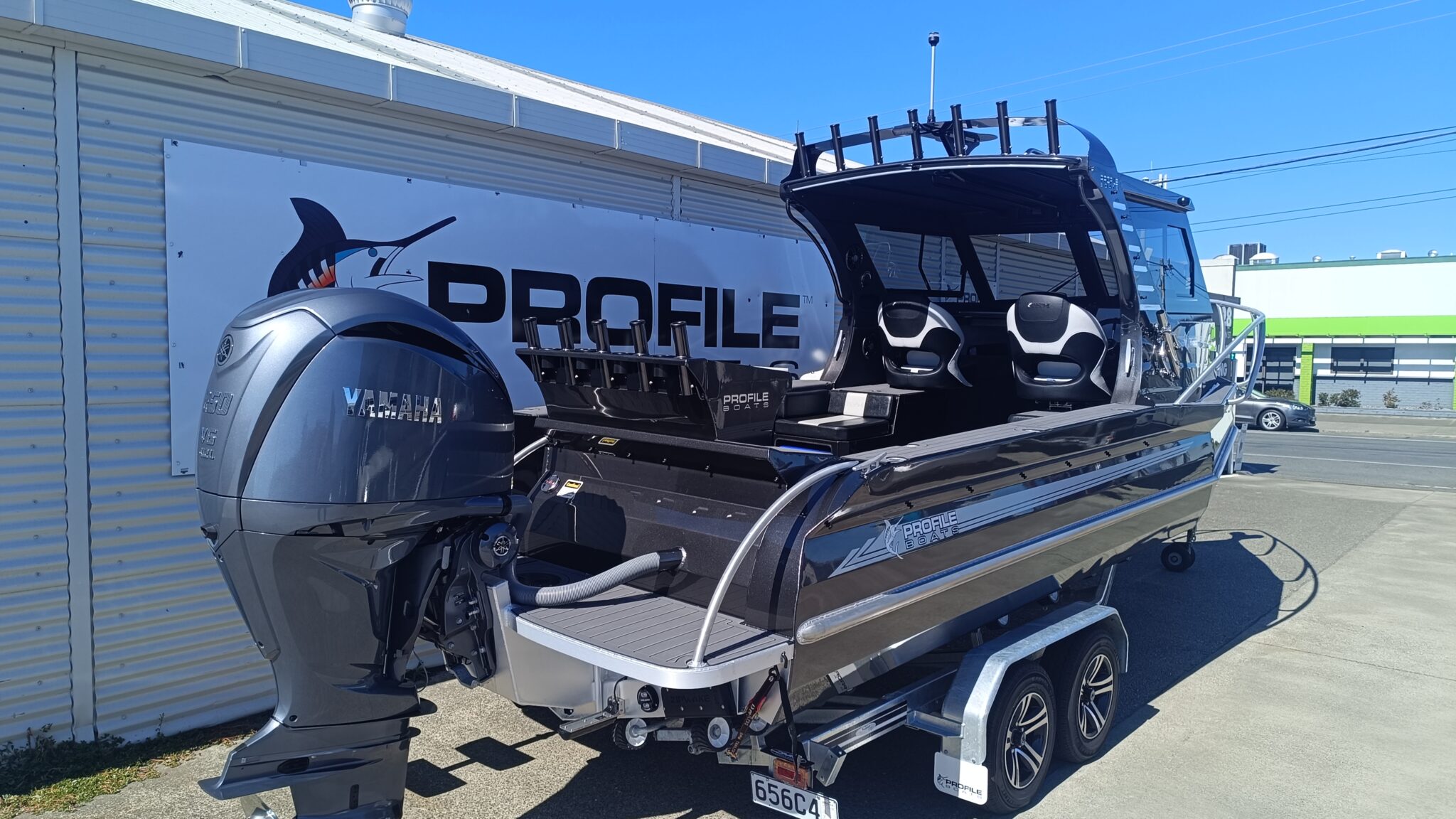 Profile Boats 735H Platinum Yamaha F250XSB