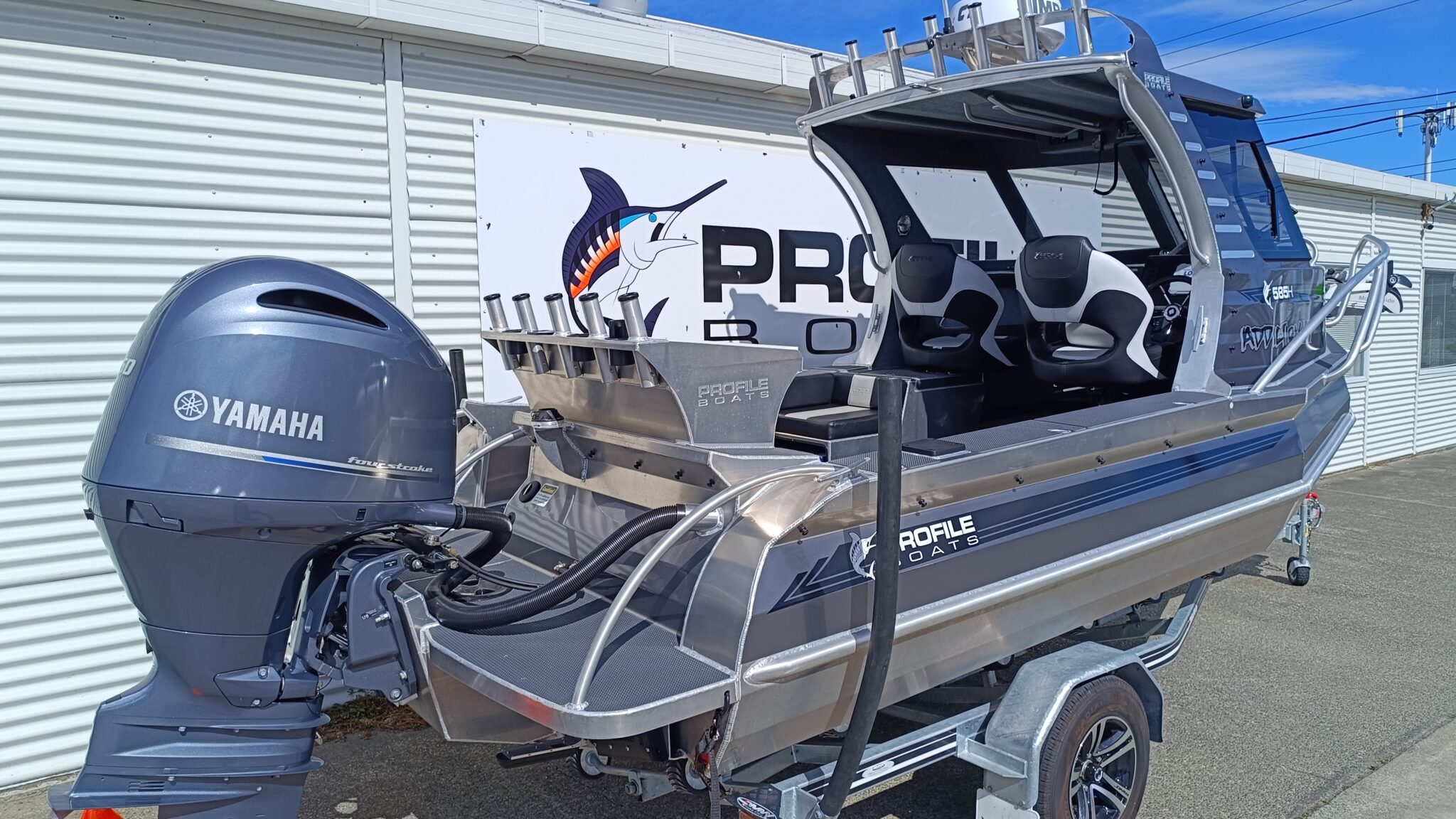 Profile Boats 585H Limited F150 (2023)