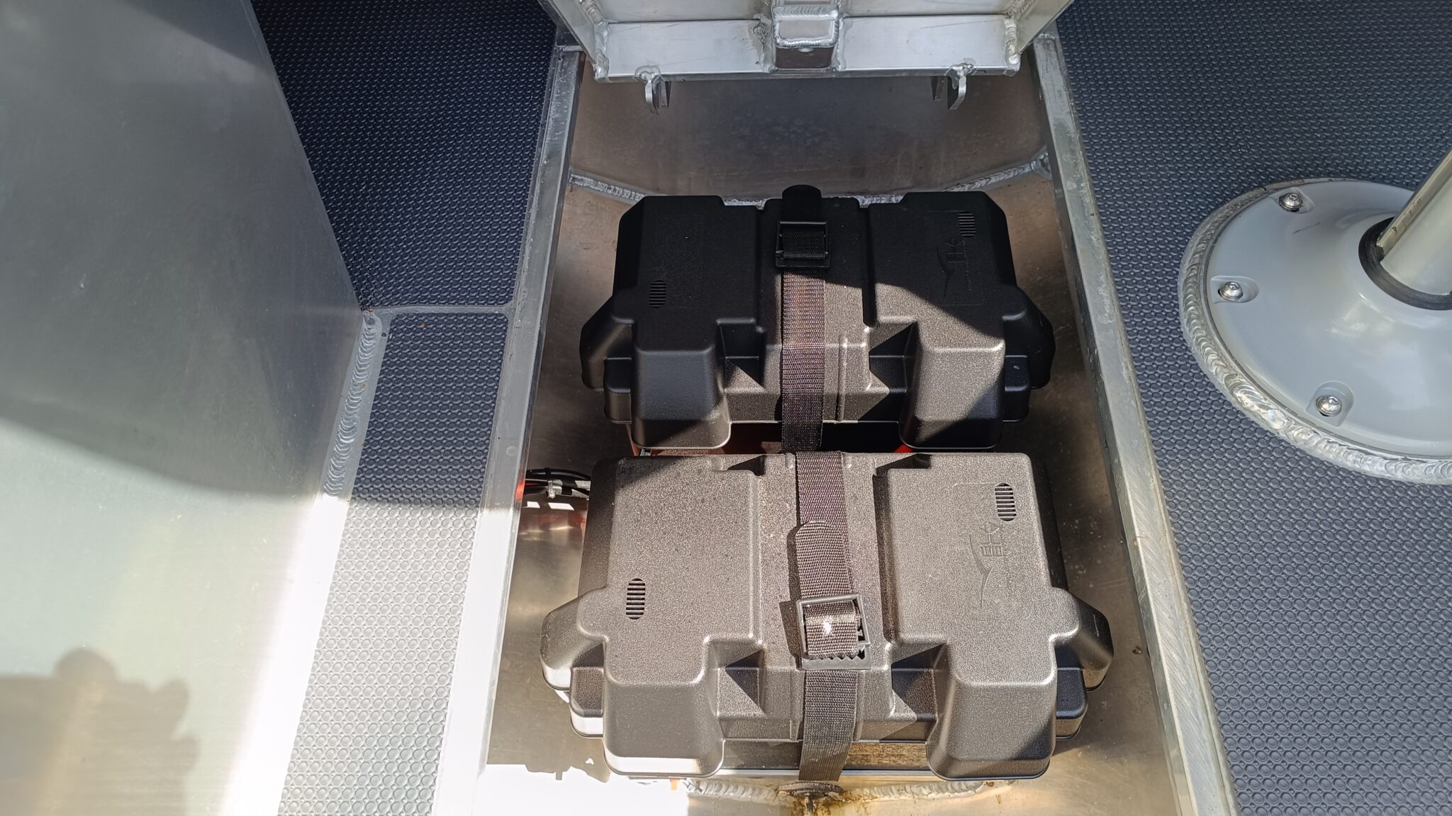 Profile Boats 585H Limited F150 (2023)