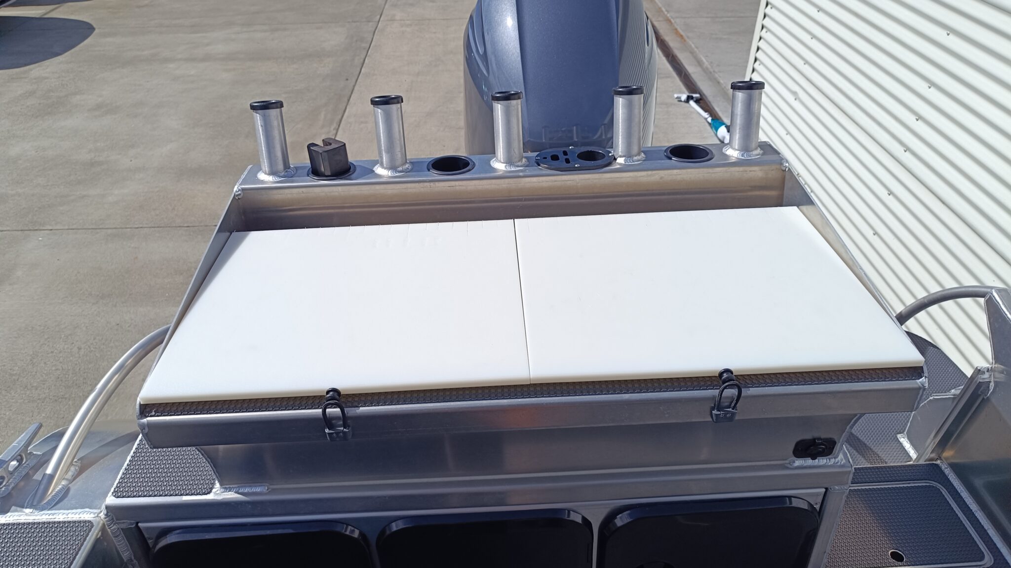 Profile Boats 585H Limited F150 (2023)