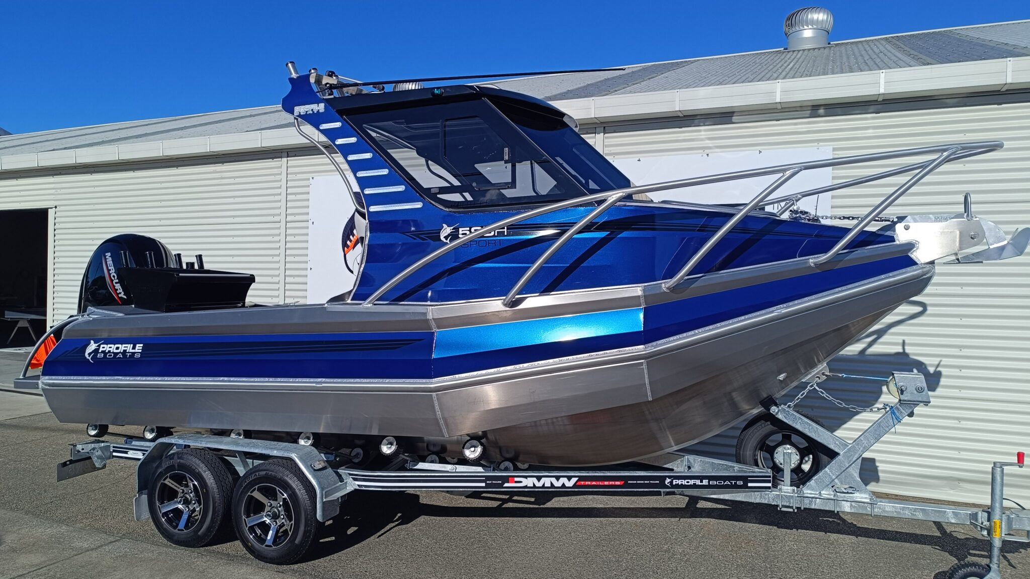 Profile Boats 585H Sport Mercury 135XL