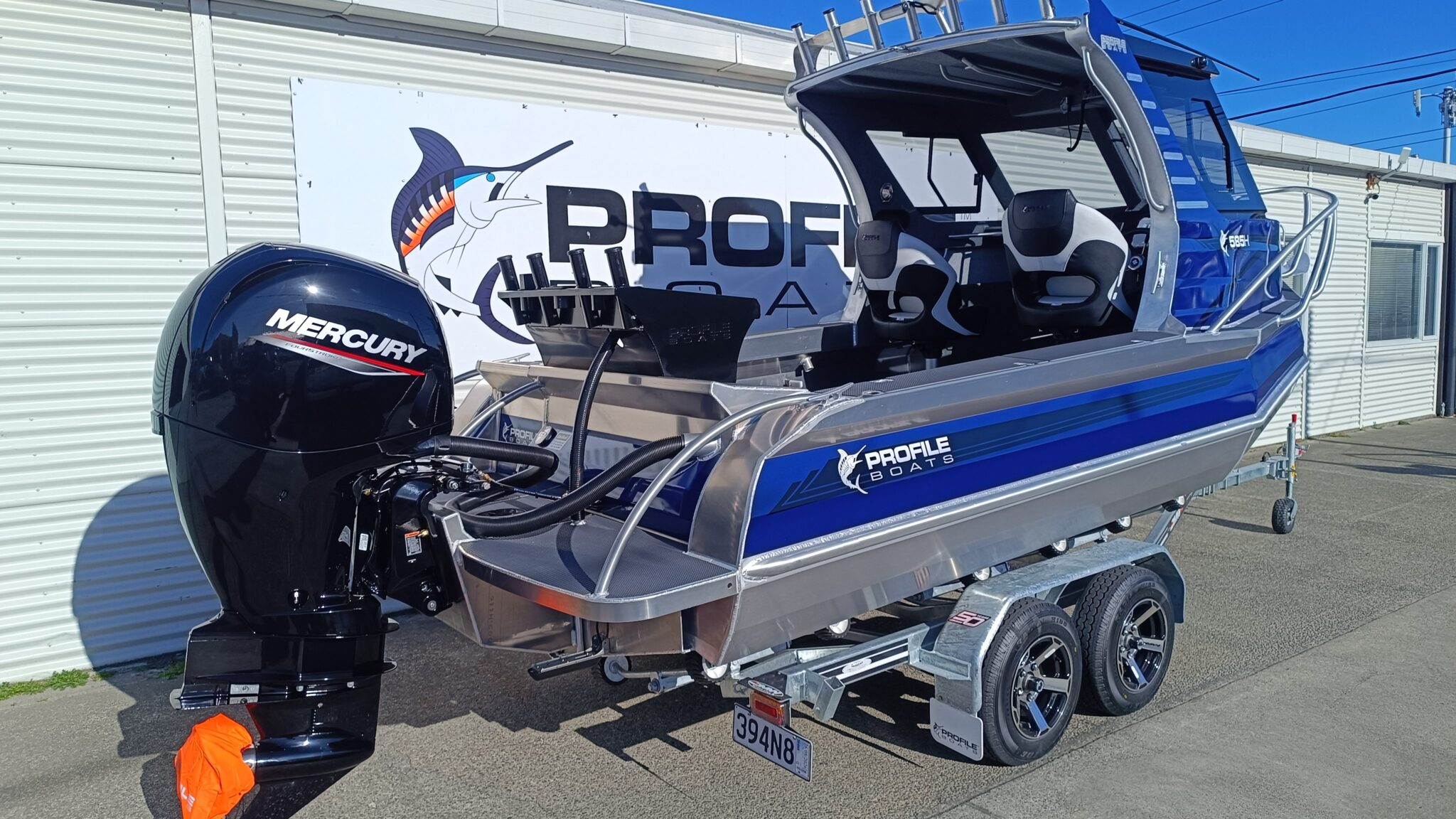 Profile Boats 585H Sport Mercury 135XL