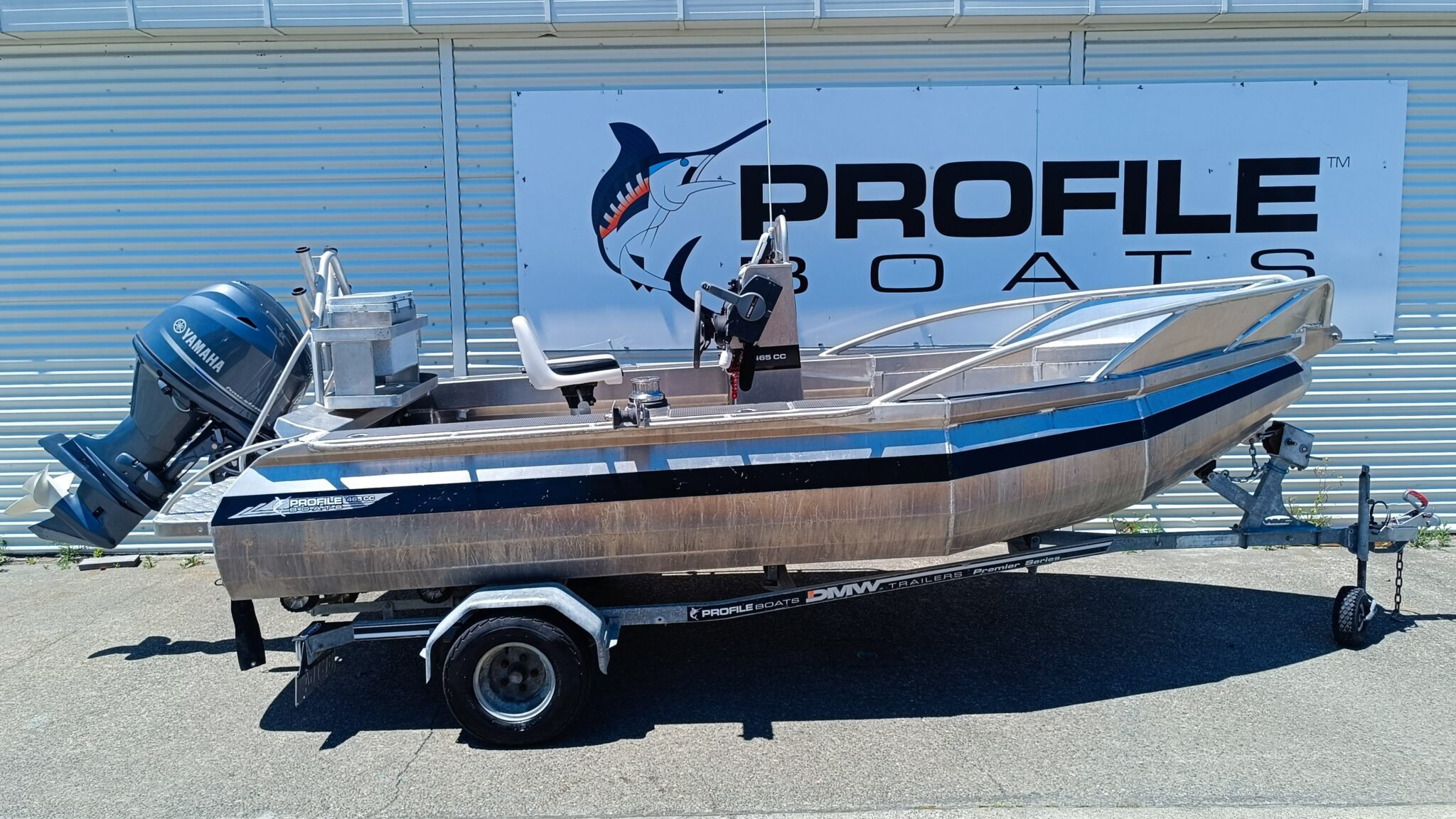 Profile Boats 465CC Yamaha F60HT (2017)