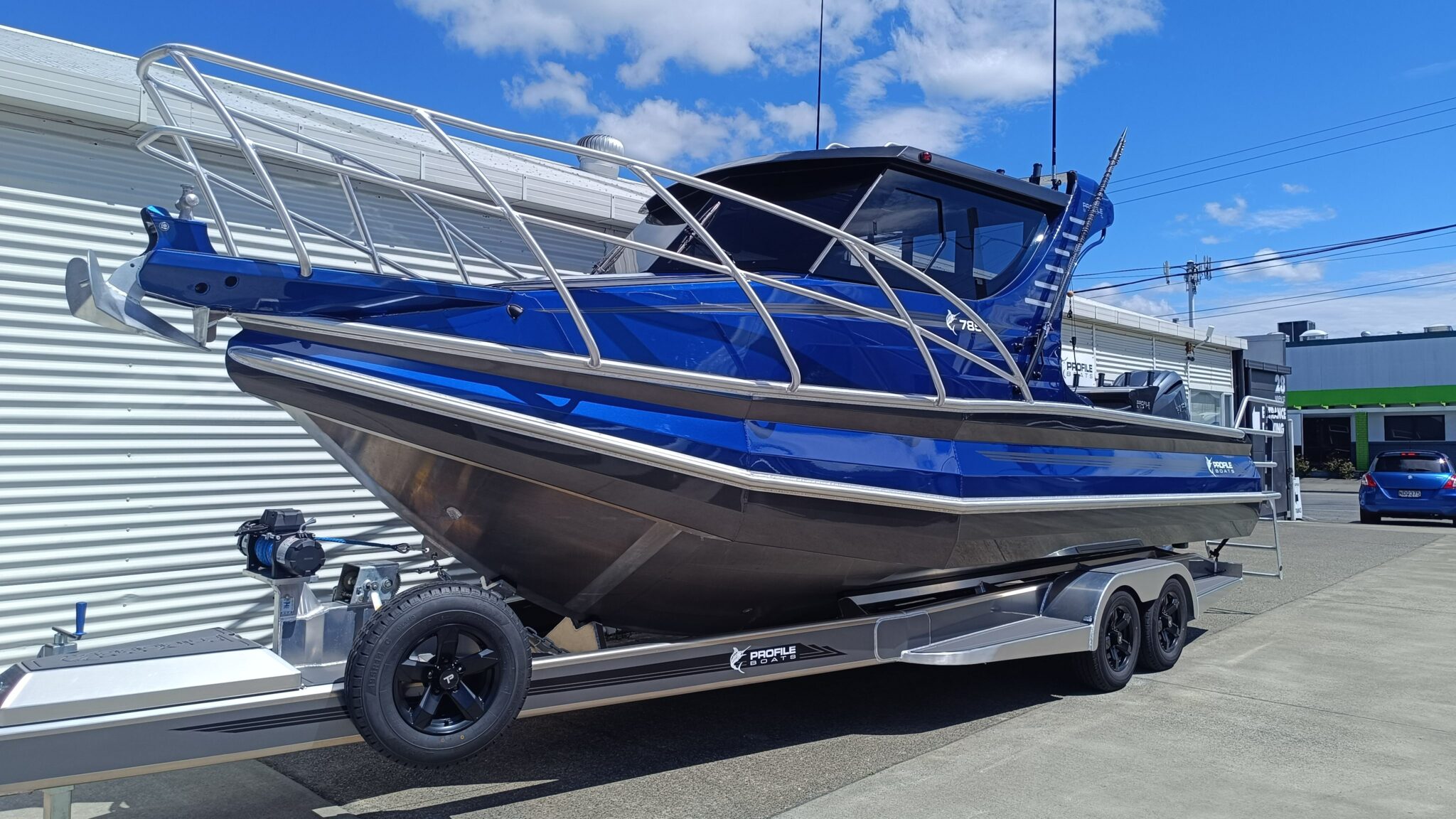 Profile Boats 785H Platinum Yam F350 Helm Master EX