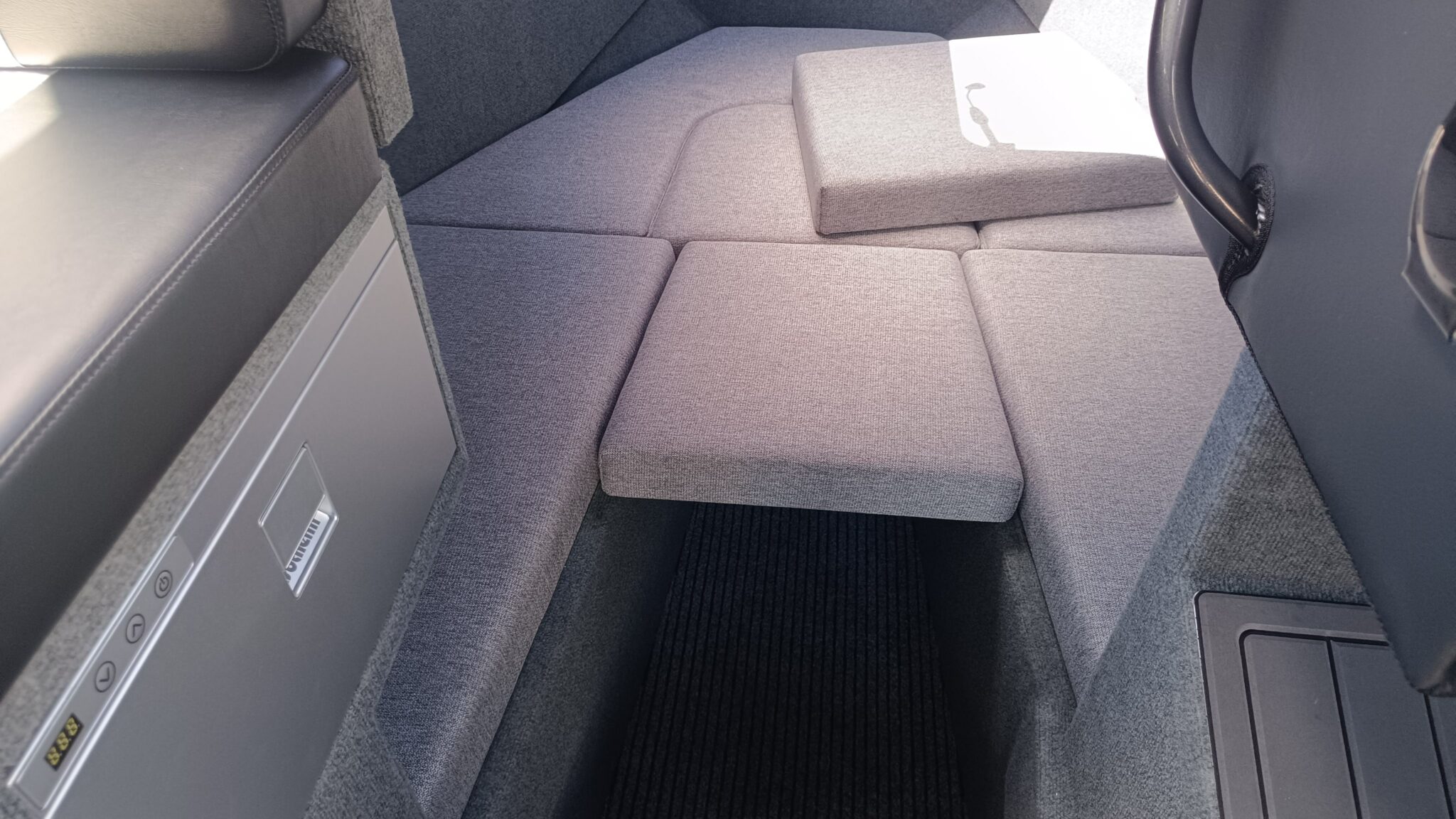 Profile Boats 785H Platinum Yam F350 Helm Master EX