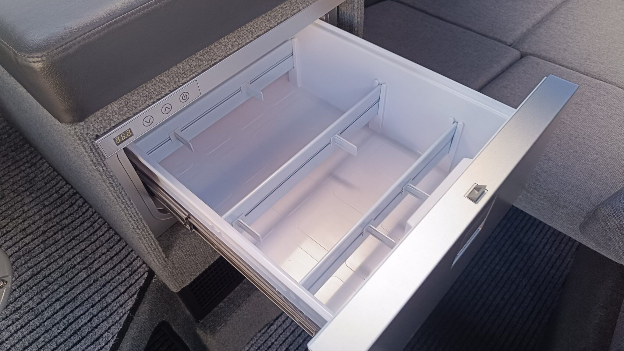 Profile Boats 785H Platinum Yam F350 Helm Master EX