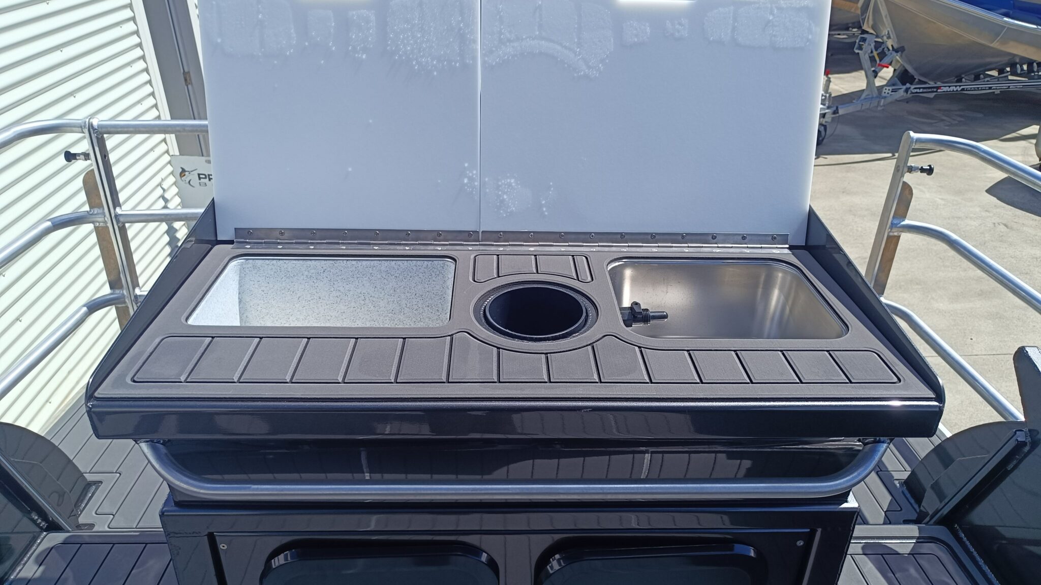 Profile Boats 785H Platinum Yam F350 Helm Master EX