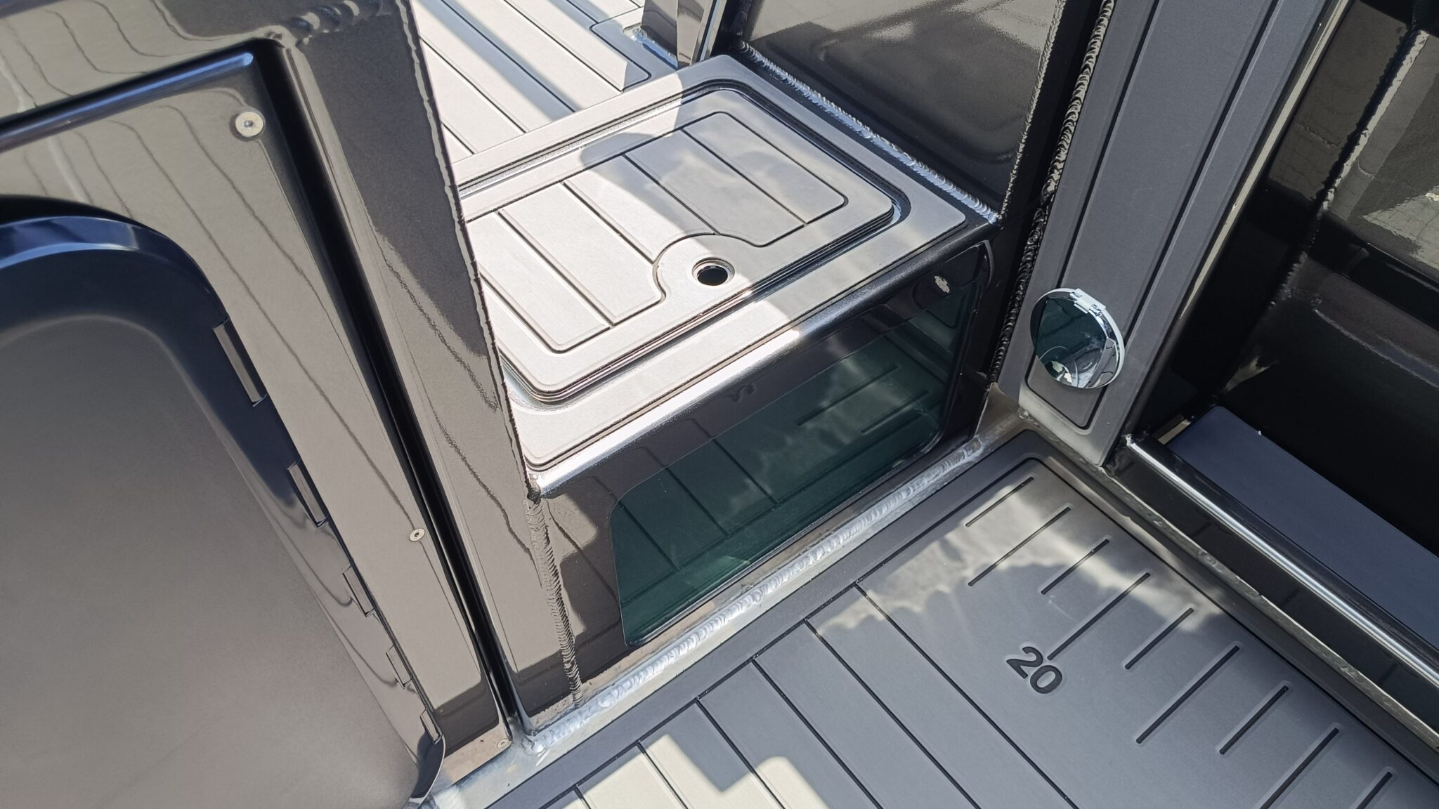 Profile Boats 785H Platinum Yam F350 Helm Master EX