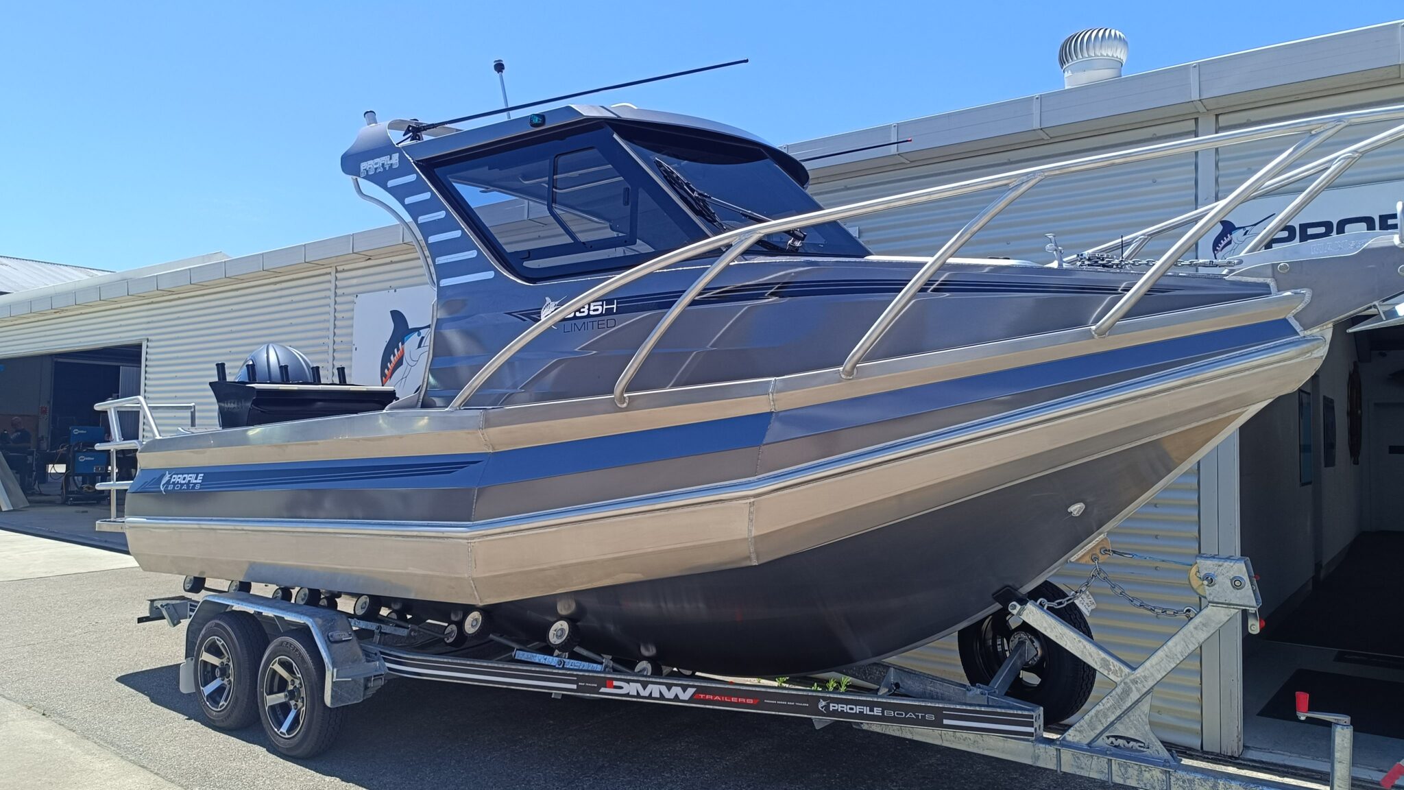 Profile Boats 635H Limited Yamaha F200XD