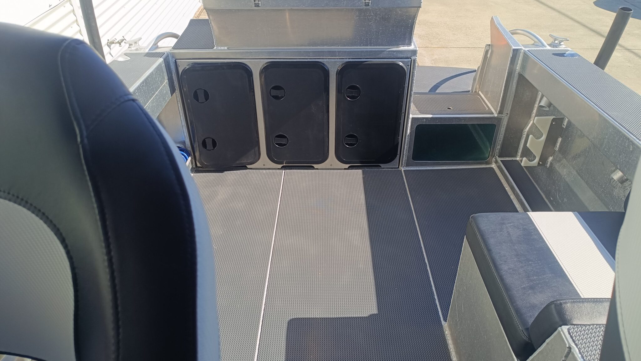 Profile Boats 600H Limited (2022)