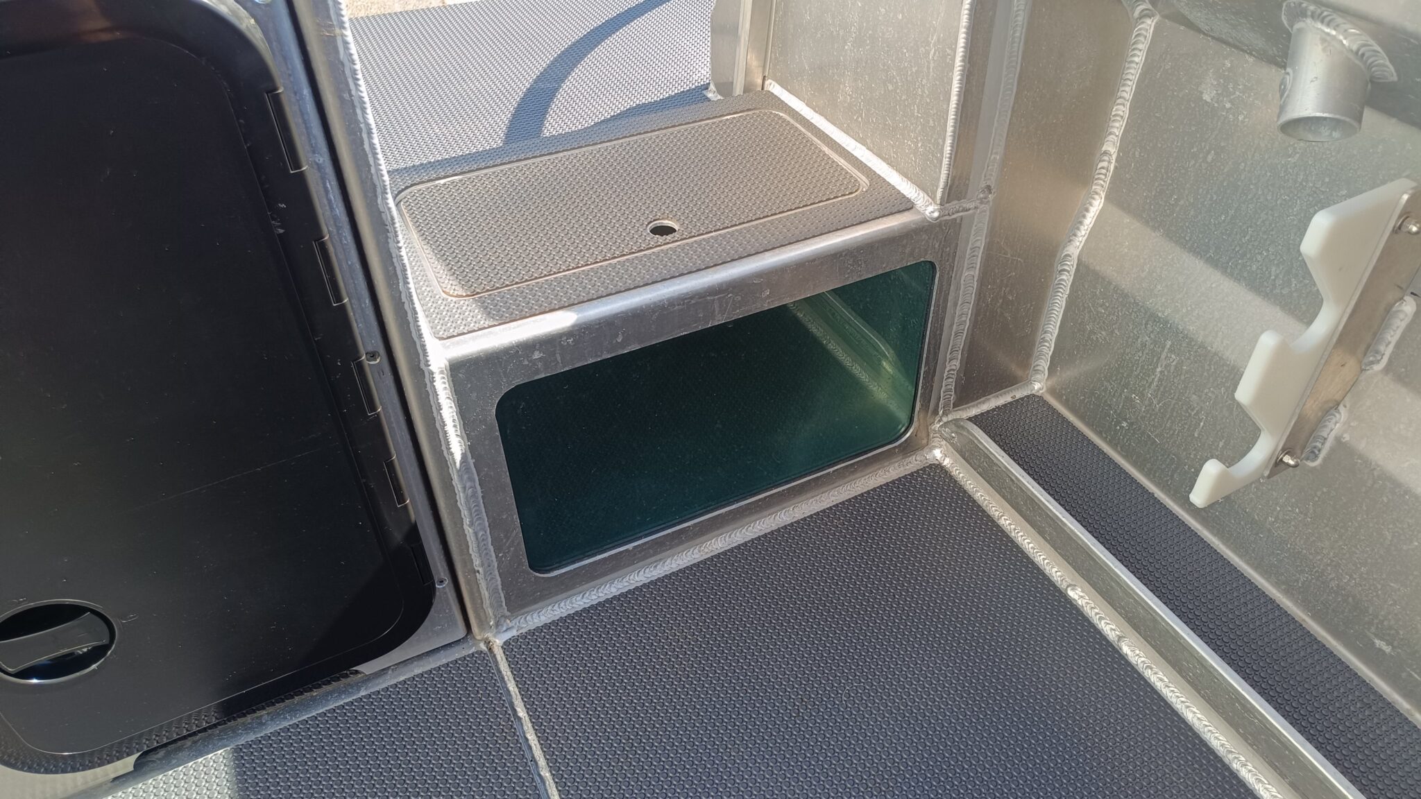 Profile Boats 600H Limited (2022)