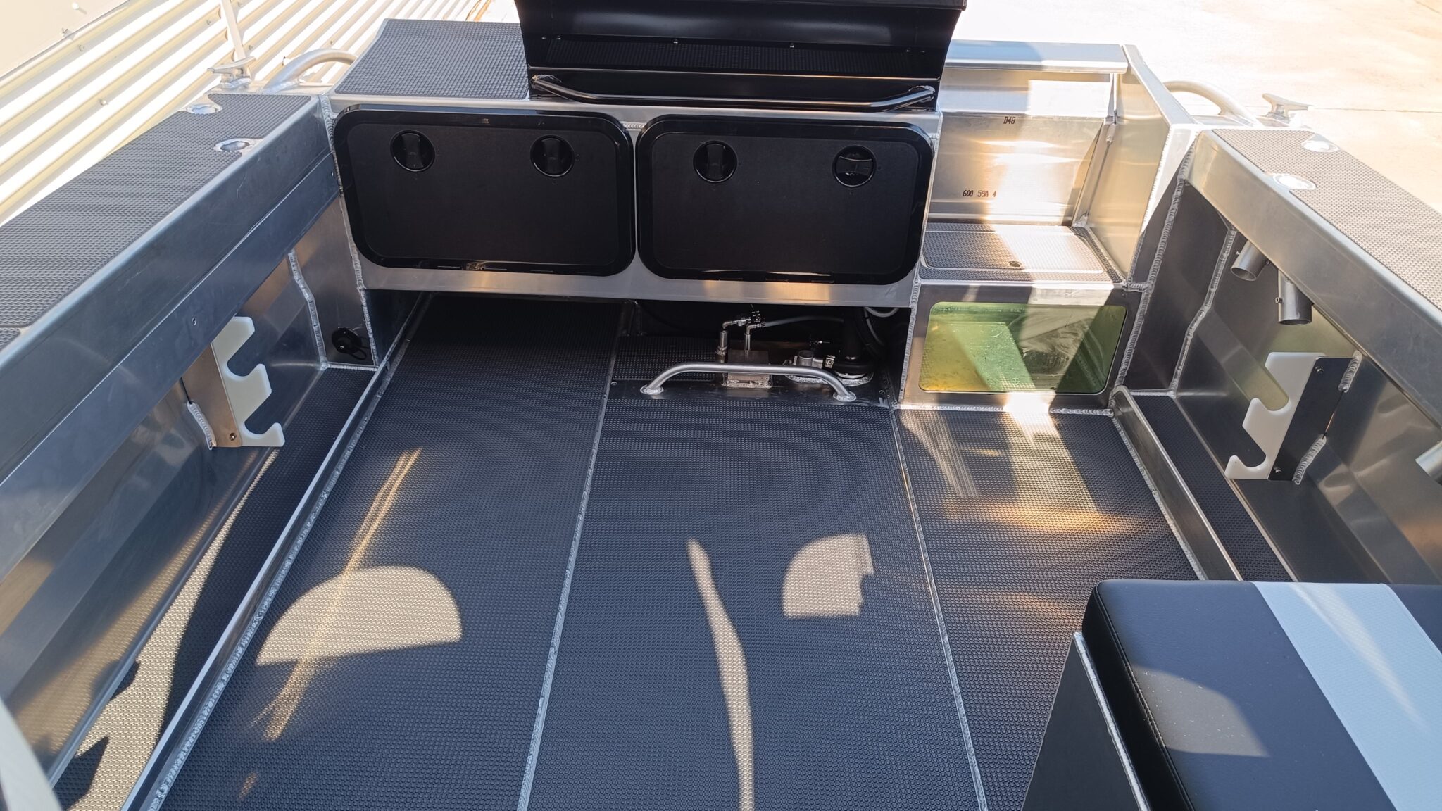 Profile Boats 600H Sport Yamaha F150XD