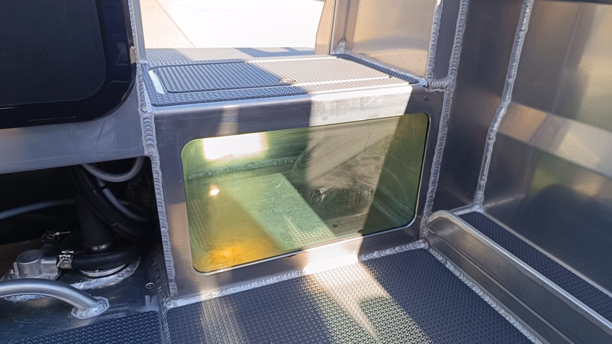 Profile Boats 600H Sport Yamaha F150XD