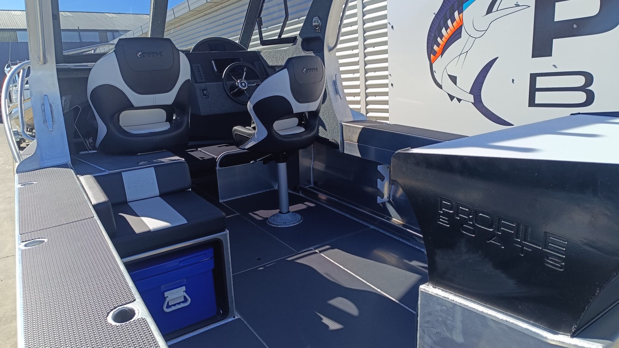 Profile Boats 600H Sport Yamaha F150XD