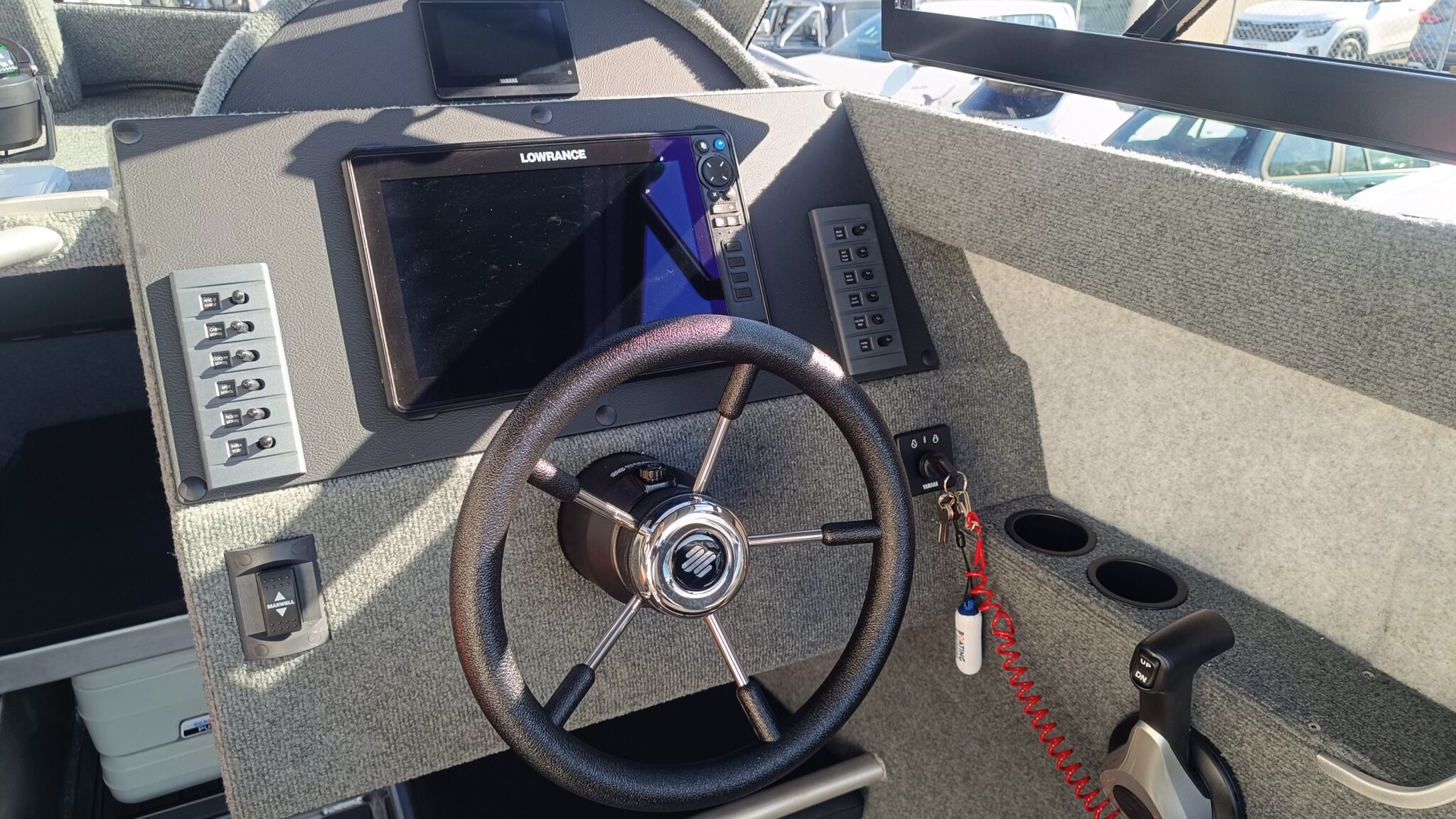 Profile Boats 635H Limited Yamaha F200XD