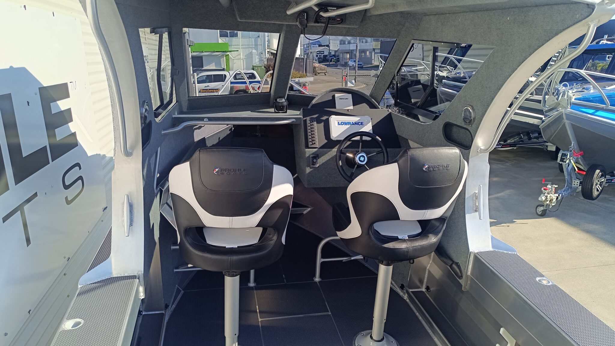 Profile Boats 585H Sport Mercury 150XL