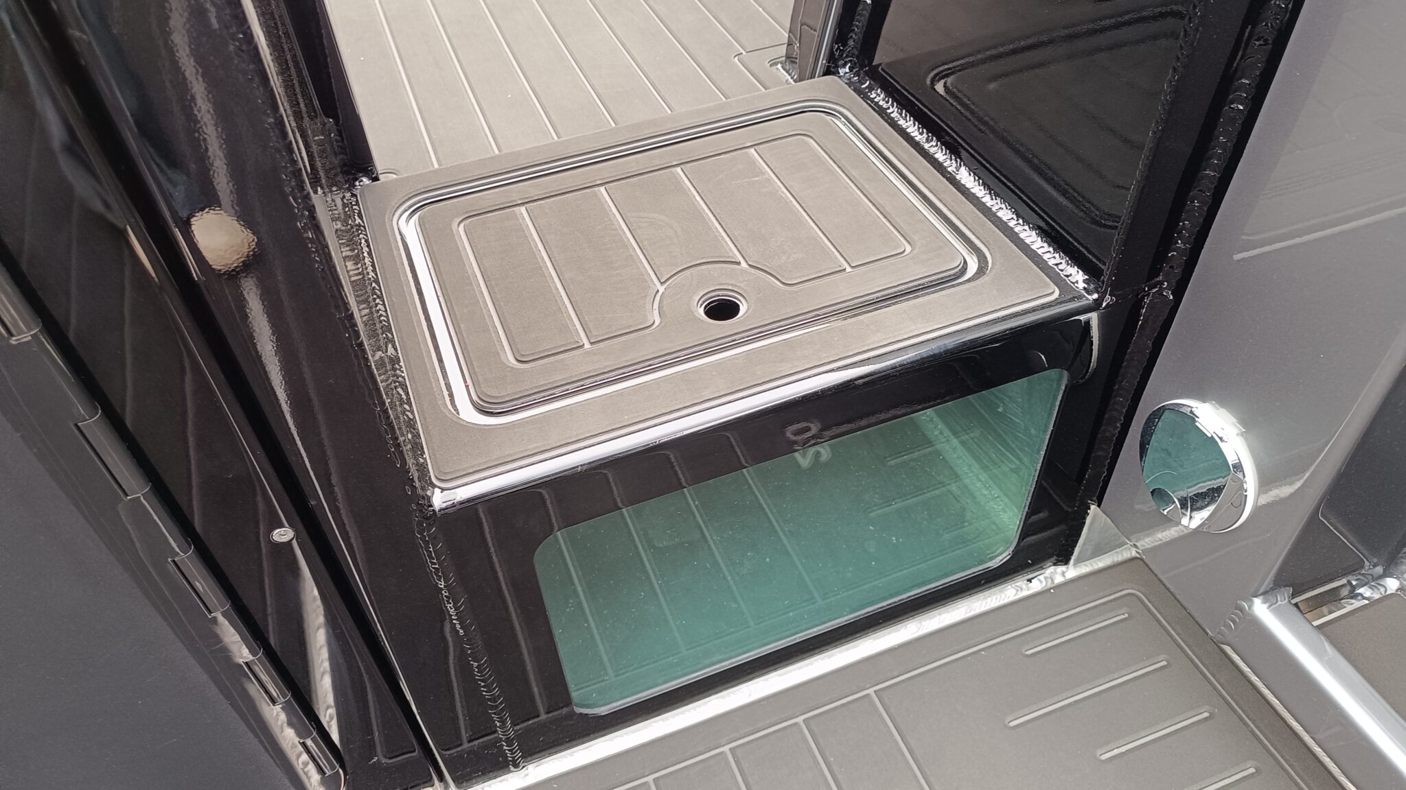 Profile Boats 785H Platinum Mercury 425 V10