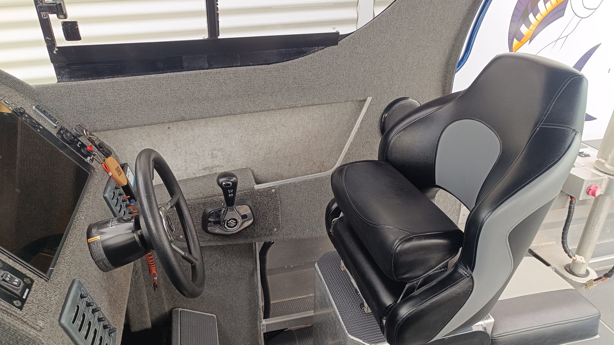 Profile Boats 700H (2015) Suzuki 325hp