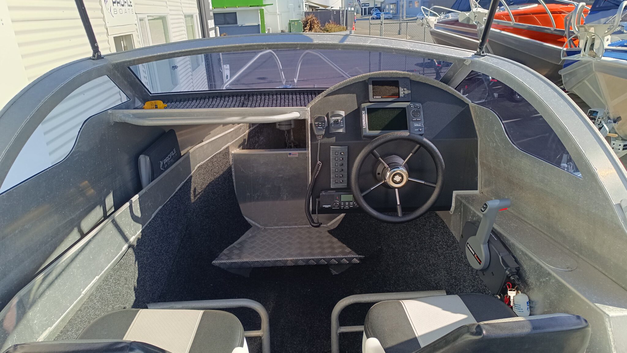 Profile Boats 545C (2016) Yamaha F100