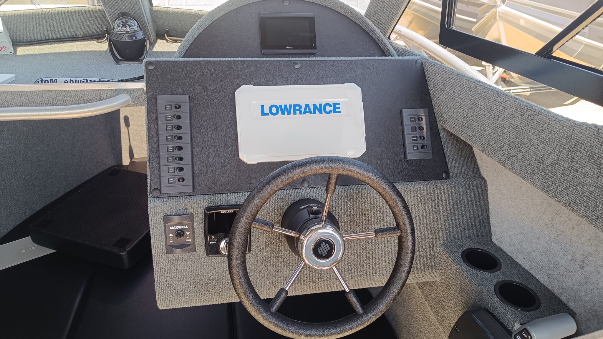 Profile Boats 585H Limited (2023) Yamaha F150
