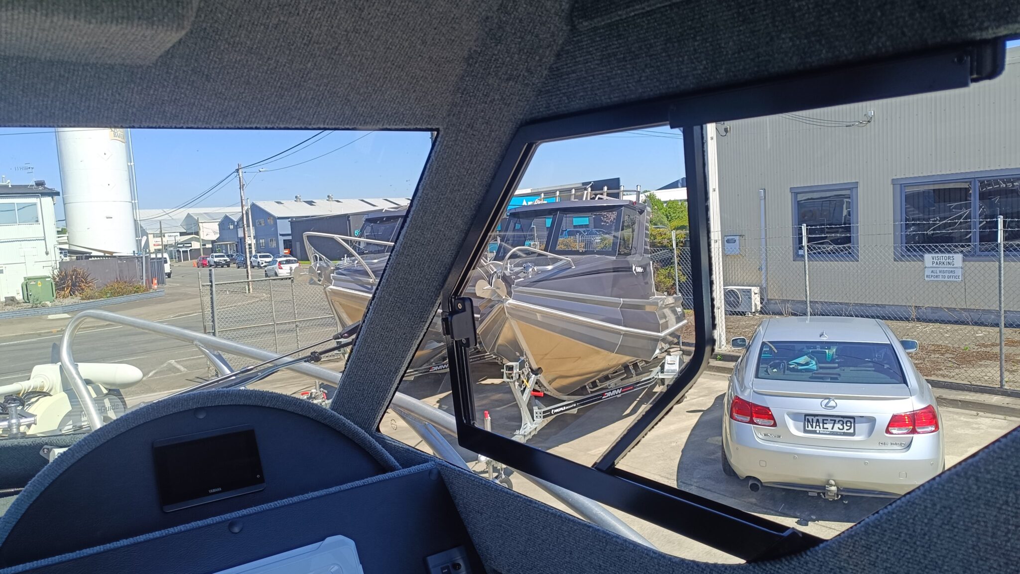 Profile Boats 585H Limited (2023) Yamaha F150