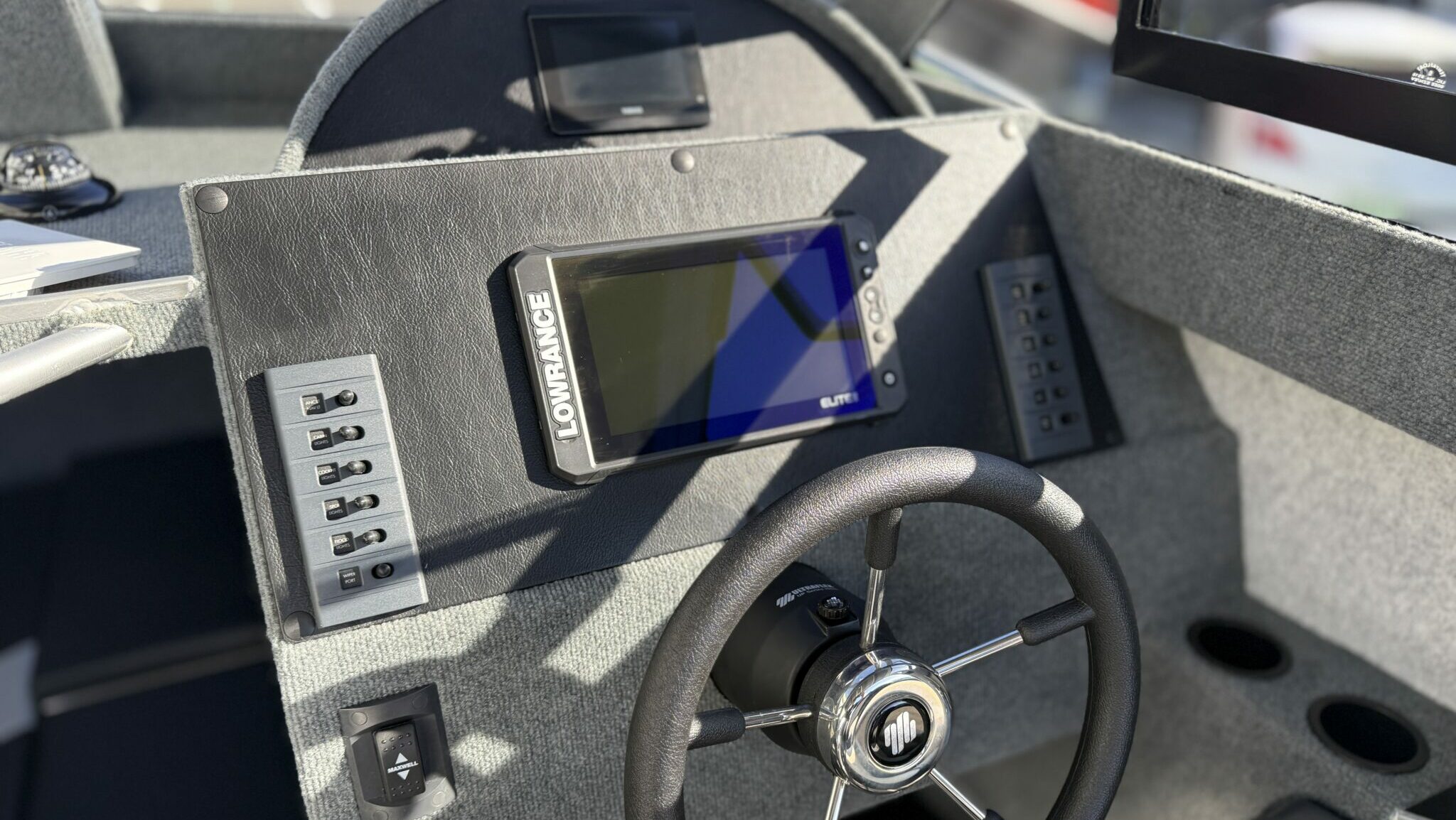 Profile Boats 600H Sport Yamaha F150