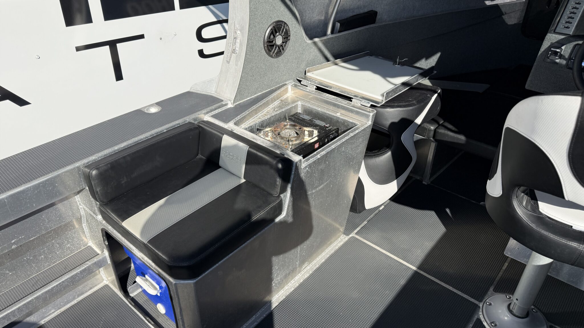 Profile Boats 635H Limited (2023)