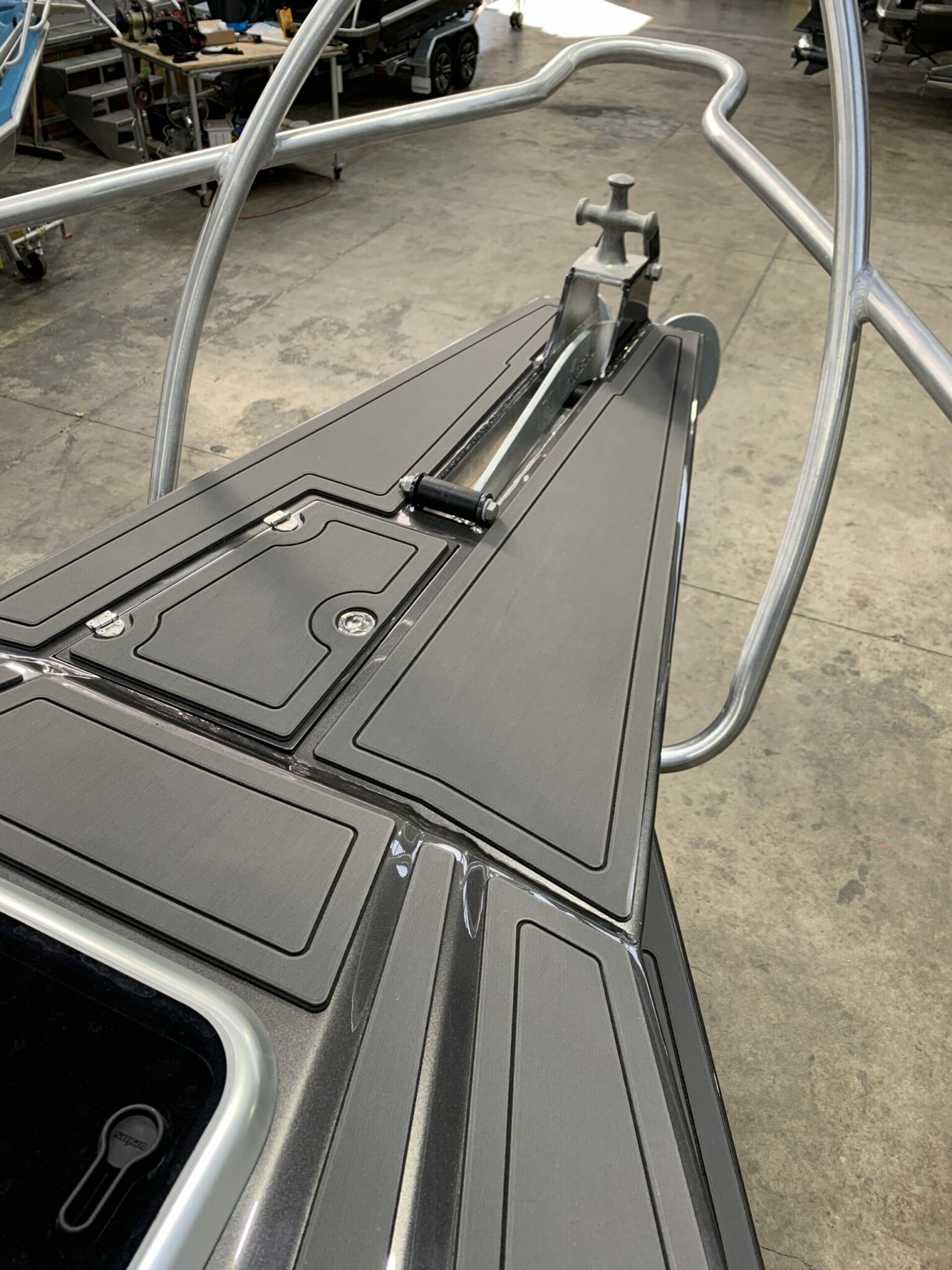 Profile Boats 835HW Yamaha F450 Helm Master EX
